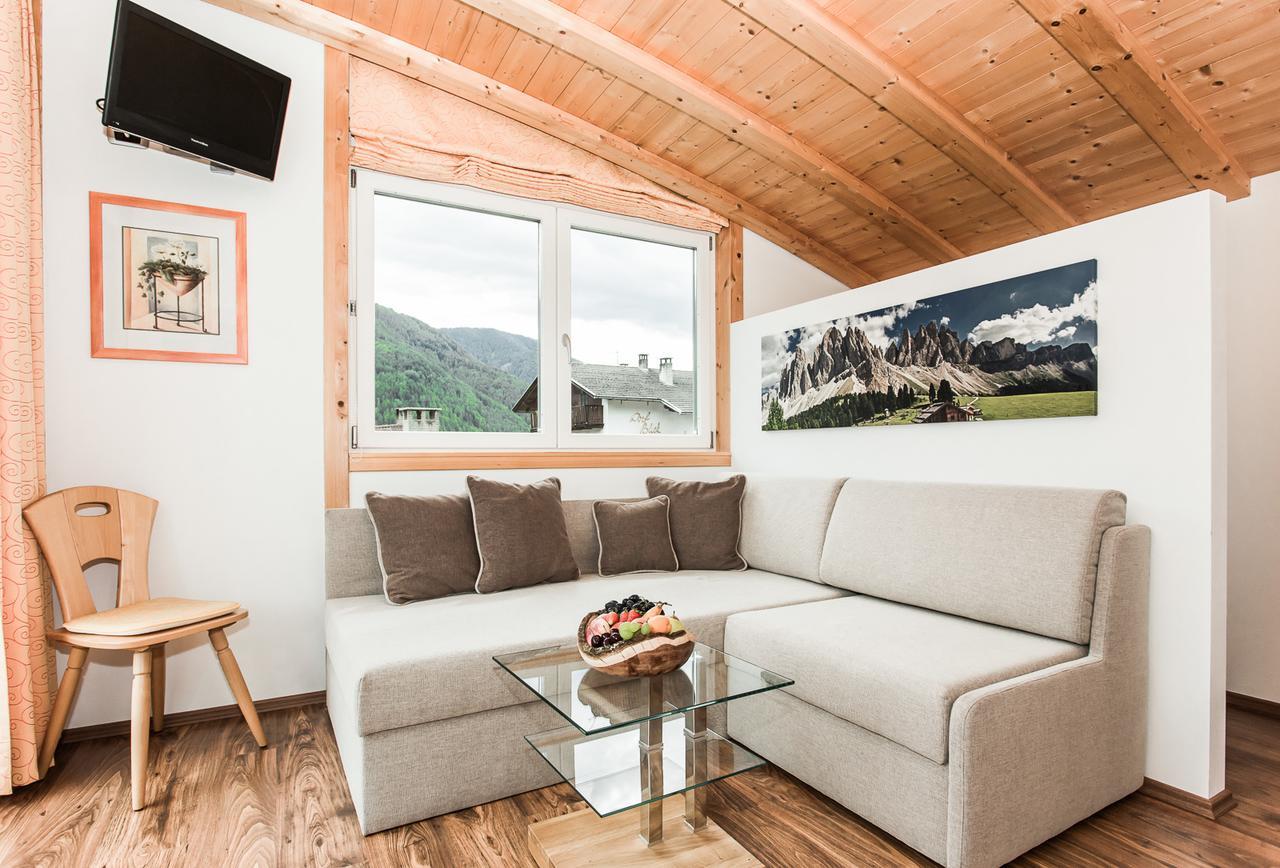 Appartements Sonneck Фунес Экстерьер фото